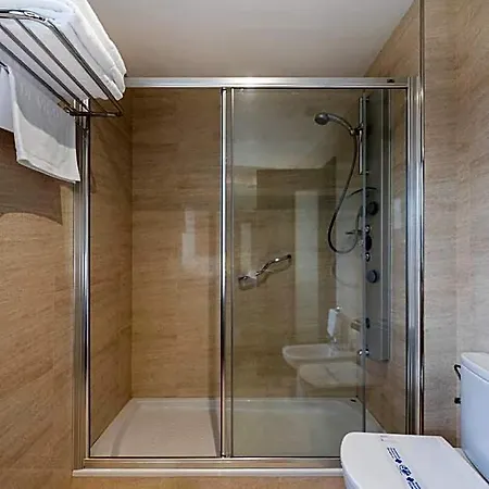Coia De 4* Vigo